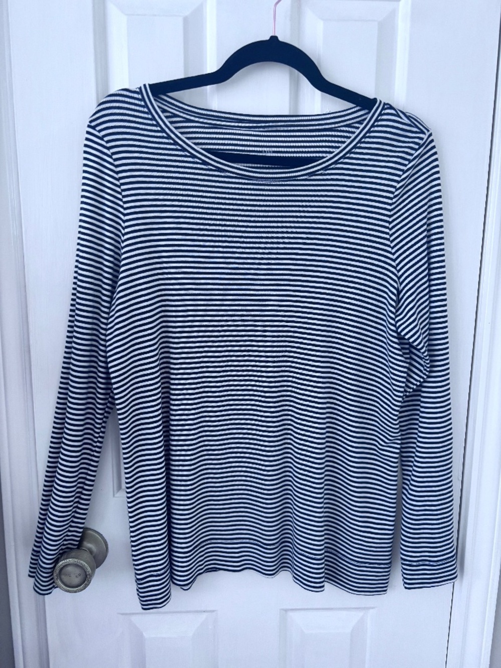 J.Jill Pima Long-Sleeve Crew-Neck Tee Navy/Cream Size M